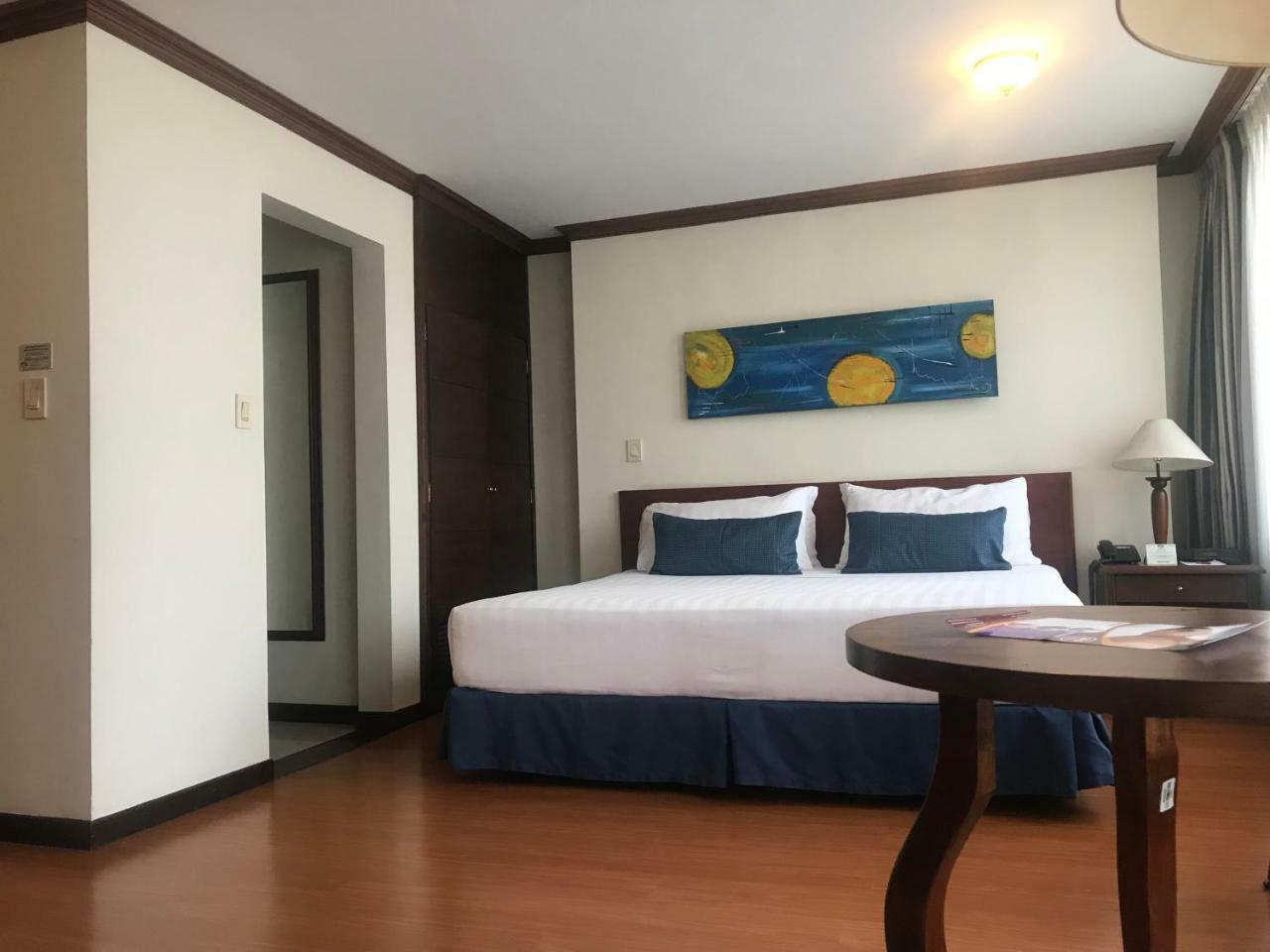 Pop Art Hotel Las Colinas มานิซาเลส ภายนอก รูปภาพ