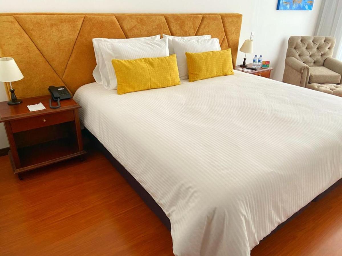 Pop Art Hotel Las Colinas มานิซาเลส ภายนอก รูปภาพ